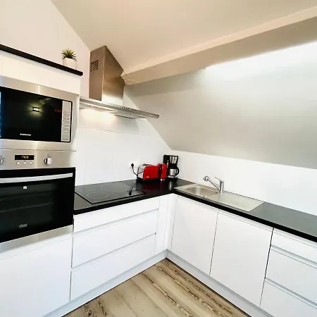 Le Red Loft A 5min Du Centre-ville Avec Parking Privatif Gratuit Appartement Annecy