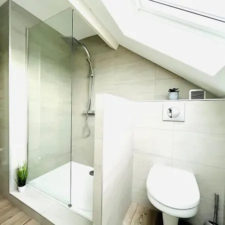 Le Red Loft A 5min Du Centre-ville Avec Parking Privatif Gratuit Appartement